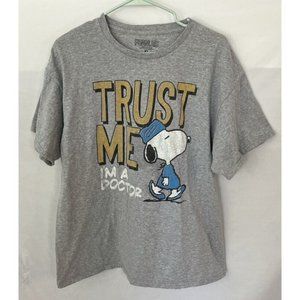 Official Peanuts Shirt Mens Size XL Grey T-Shirt Snoopy Trust Me I’m A Doctor